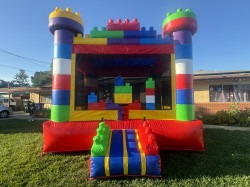 IMG 5975 1730142297 13ft block party bounce house